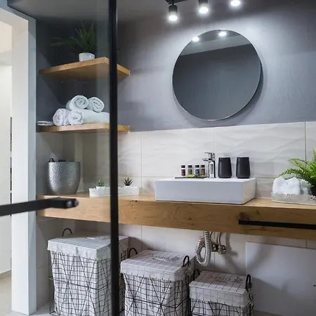 New Gate Break Appartement *
